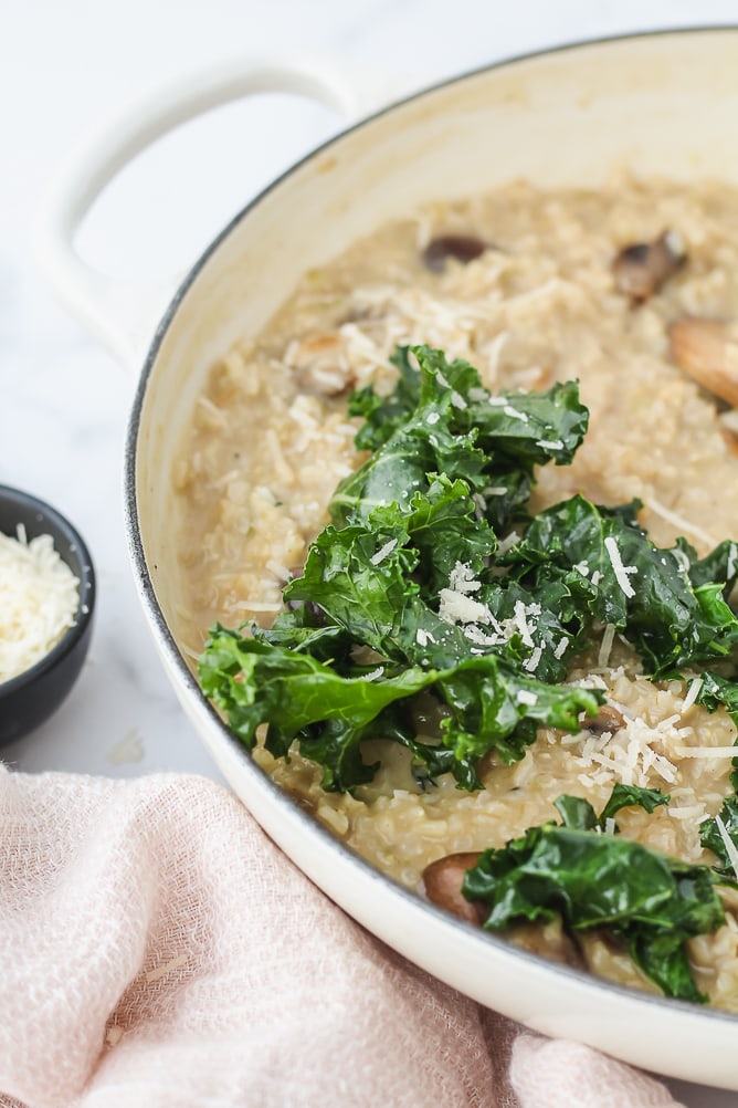 https://www.cookinginmygenes.com/wp-content/uploads/2020/01/Winter-Oven-Baked-Risotto-3.jpg