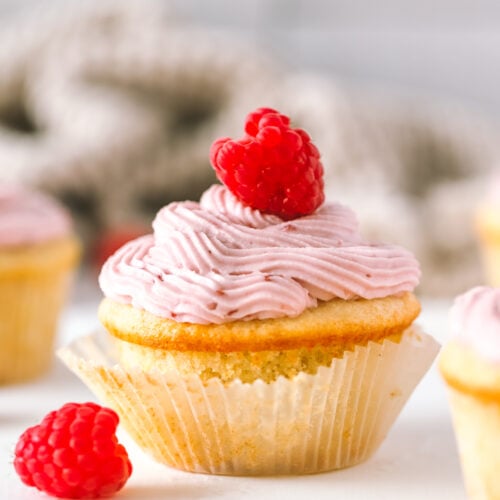 Raspberry Cream Cheese Frosting (with raspberry jam!) - Cooking in my Genes