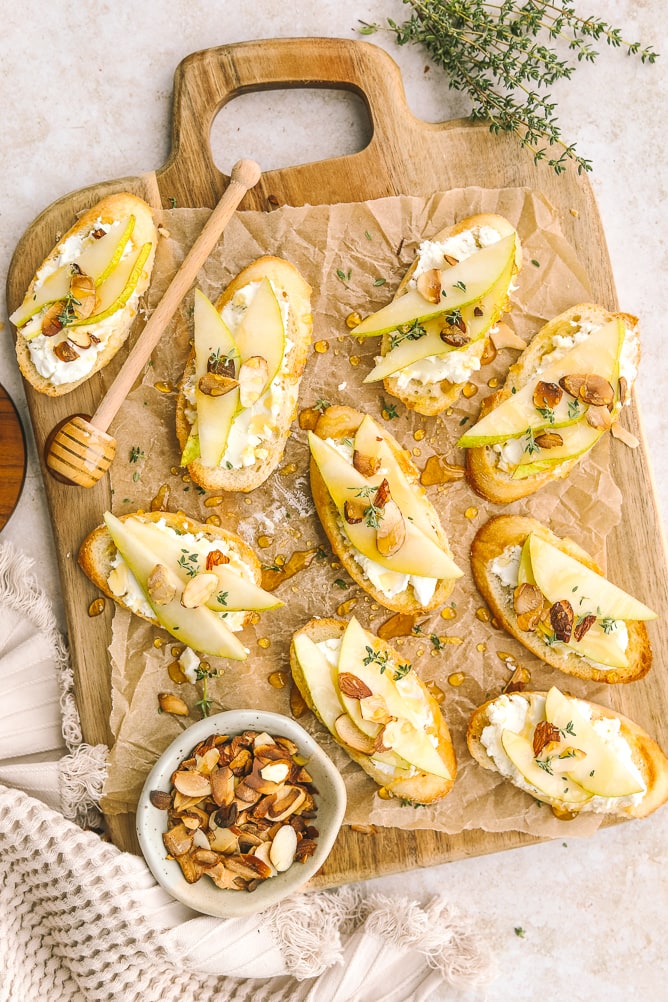 Easy Pear & Goat Cheese Crostini Appetizer with Honey - Cooking in my Genes