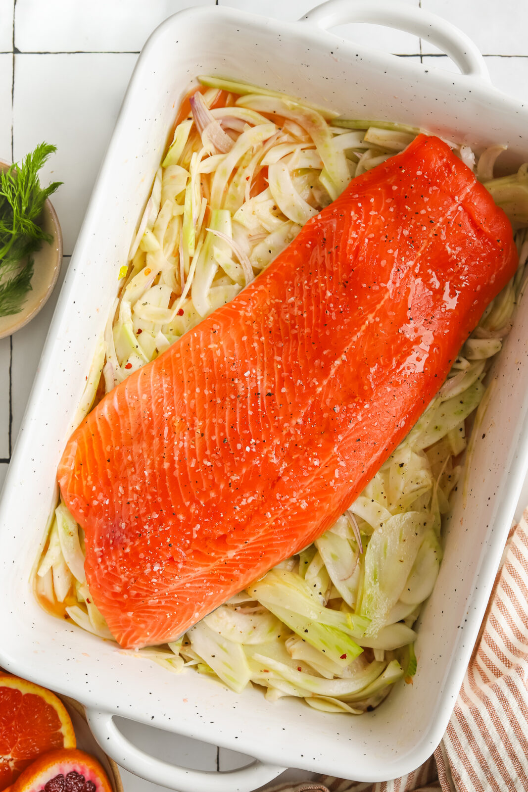 piece of salmon on a bed of fennel